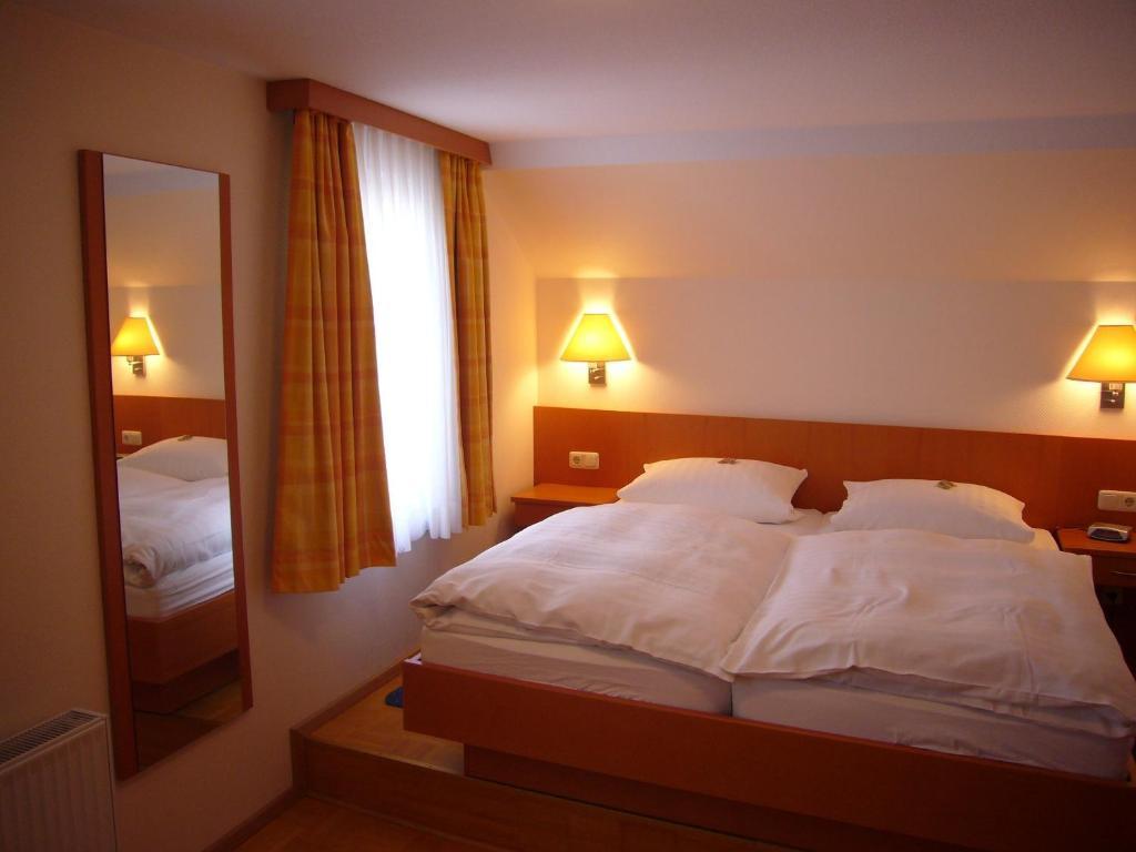 Hotel Deutsches Haus เคาบ์ ห้อง รูปภาพ