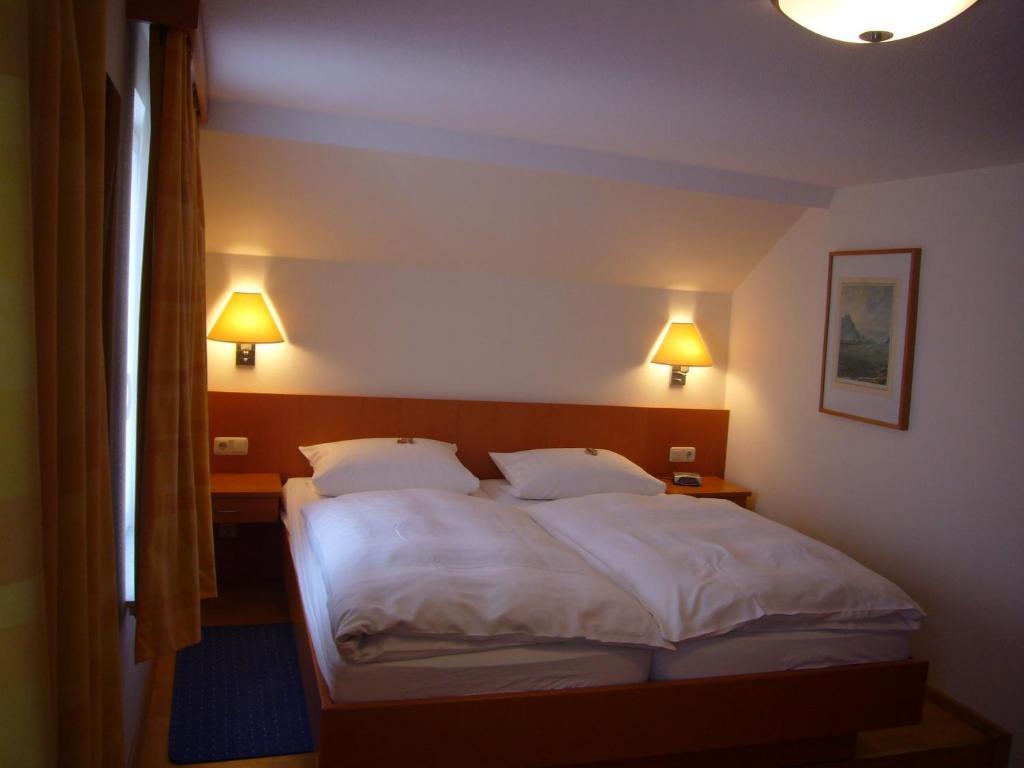 Hotel Deutsches Haus เคาบ์ ห้อง รูปภาพ