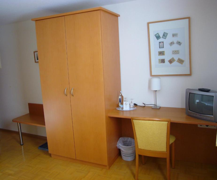 Hotel Deutsches Haus เคาบ์ ภายนอก รูปภาพ