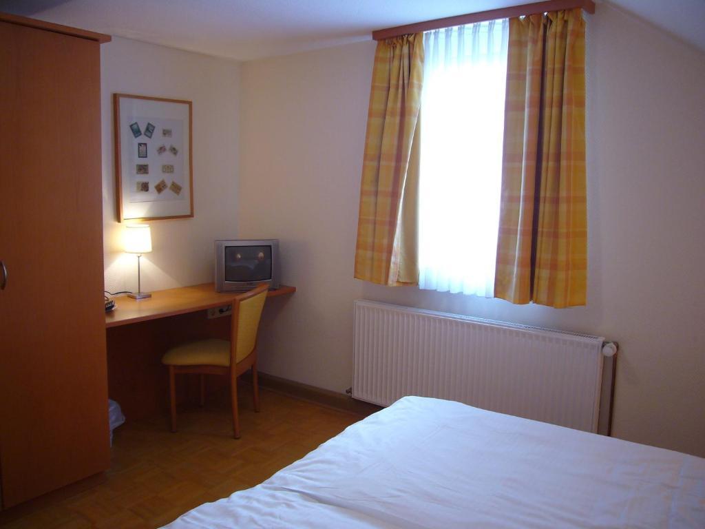 Hotel Deutsches Haus เคาบ์ ภายนอก รูปภาพ