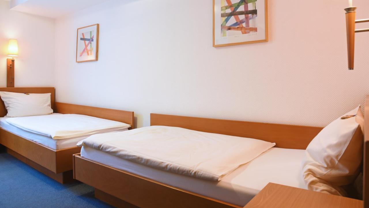 Hotel Deutsches Haus เคาบ์ ภายนอก รูปภาพ